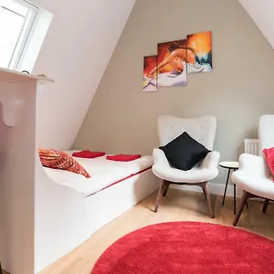  Habitación en casa particular Saint Claire Studio's Países Bajos